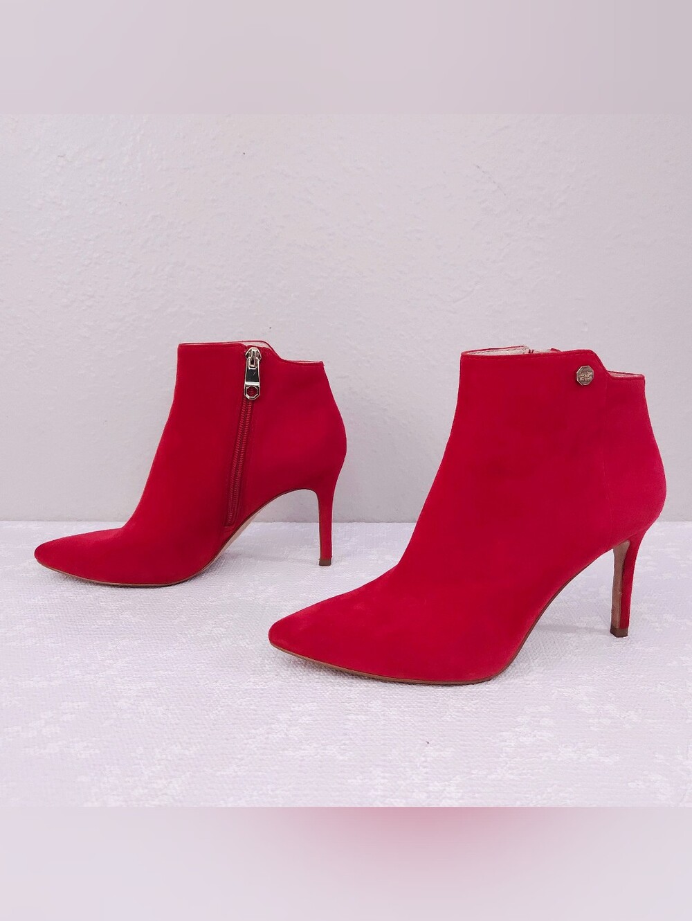 Louise Et Cie Sid Red Suede Booties US 6.5 Pointed Toe Heeled Ankle Boots